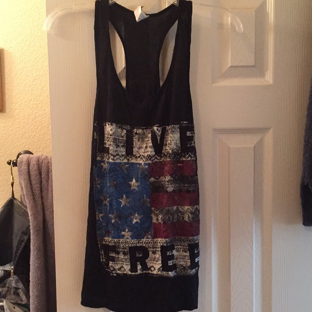 Patriotic live free tank
